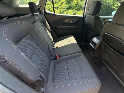 Used 2020 GMC Terrain SLE w/ Driver Convenience Package FWD image 21
