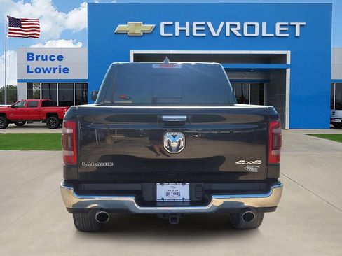 Used 2022 RAM 1500 Laramie AWD/4WD image 5