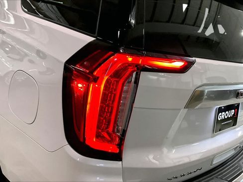 Used 2024 GMC Yukon Denali AWD/4WD image 28