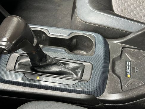Used 2019 Chevrolet Colorado Z71 AWD/4WD image 26