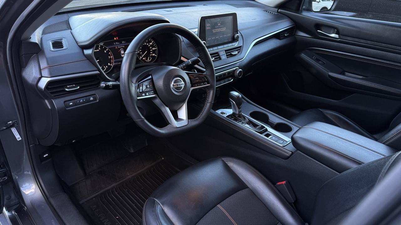 Used 2021 Nissan Altima 2.5 SR w/ SR Premium Package AWD/4WD image 27