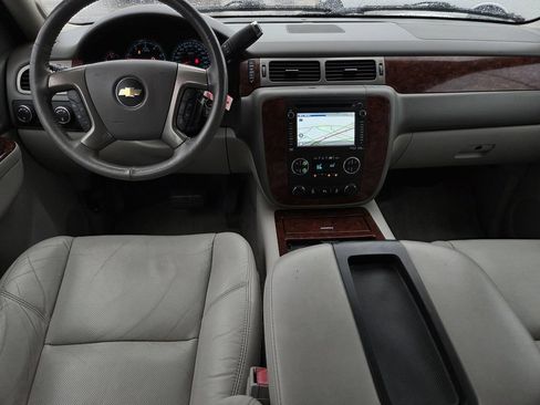 Used 2014 Chevrolet Tahoe LTZ AWD/4WD image 30