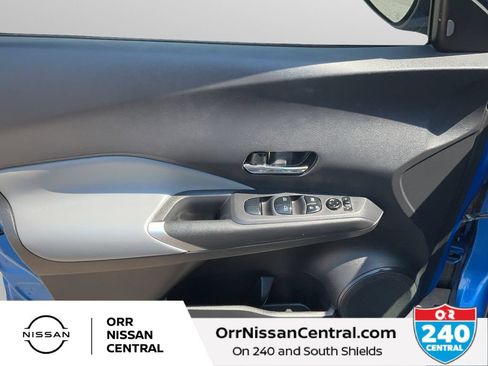 Used 2022 Nissan Kicks SR w/ Premium Package FWD image 16