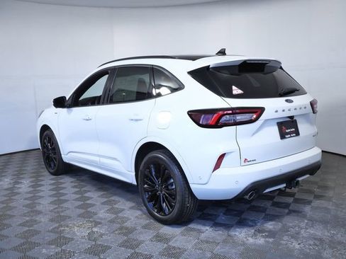 Certified 2024 Ford Escape ST-Line Elite w/ Premium Technology Package AWD/4WD image 6
