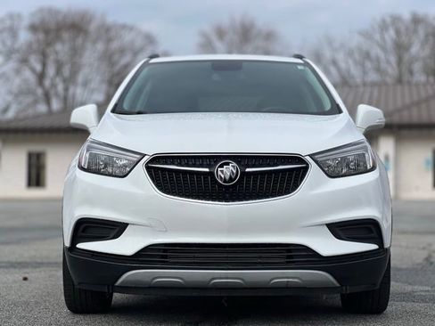 Used 2019 Buick Encore Preferred FWD image 2