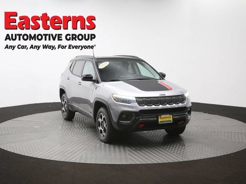 Used 2022 Jeep Compass Trailhawk w/ Trailhawk Elite Group AWD/4WD image 52