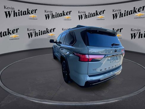 Used 2025 Toyota Sequoia Platinum image 6