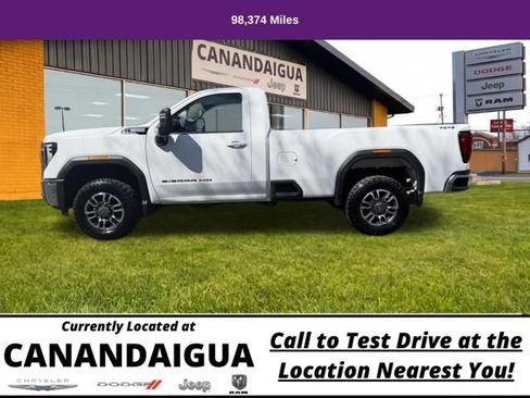 Used 2024 GMC Sierra 2500 SLE w/ SLE Convenience Package AWD/4WD image 9