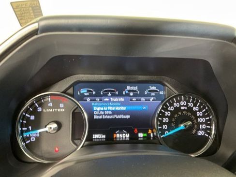 Used 2022 Ford F450 Limited image 22