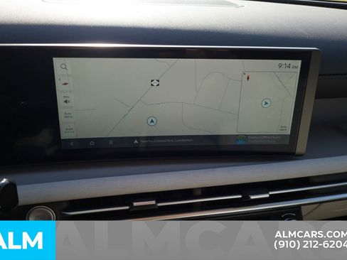 Used 2025 Hyundai Tucson Limited image 10