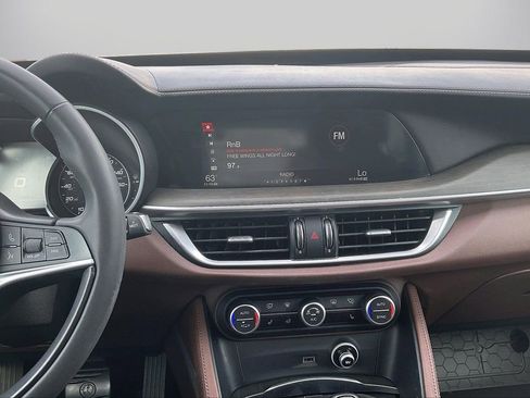 Used 2019 Alfa Romeo Stelvio Ti image 13