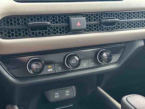 New 2026 Honda HR-V LX image 22