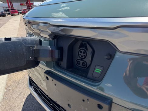 Used 2024 Kia Niro Wind FWD image 25