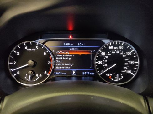 Used 2023 Nissan Altima 2.5 SV FWD image 23