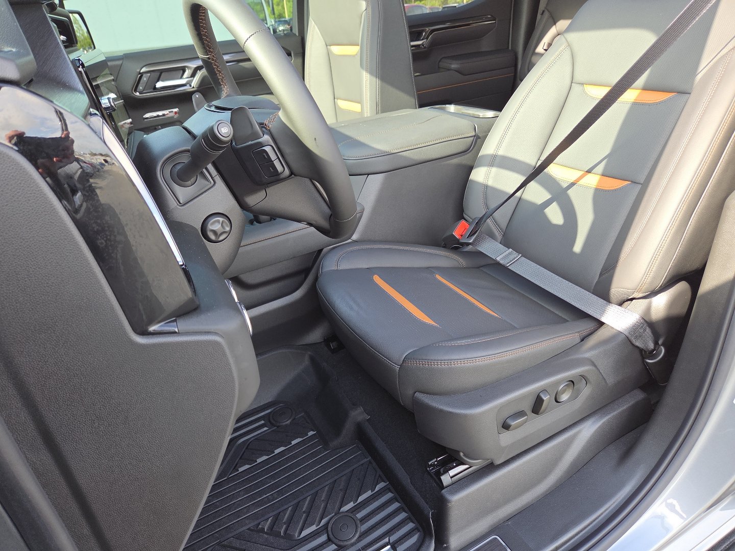 New 2026 GMC Sierra 1500 AT4 w/ AT4 Premium Package AWD/4WD image 25