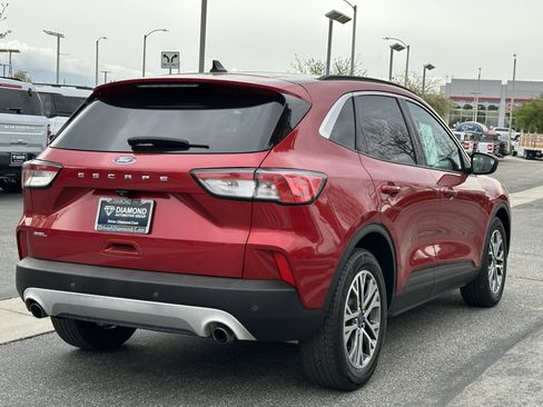 Used 2021 Ford Escape SEL w/ Technology Package image 8