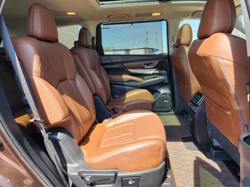 Used 2019 Subaru Ascent Touring AWD/4WD image 14