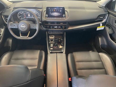Certified 2024 Nissan Rogue SV w/ SV Premium Package FWD image 11