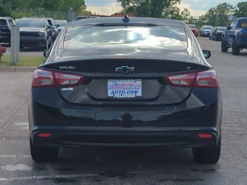 Used 2022 Chevrolet Malibu LT w/ Leather Package FWD image 4