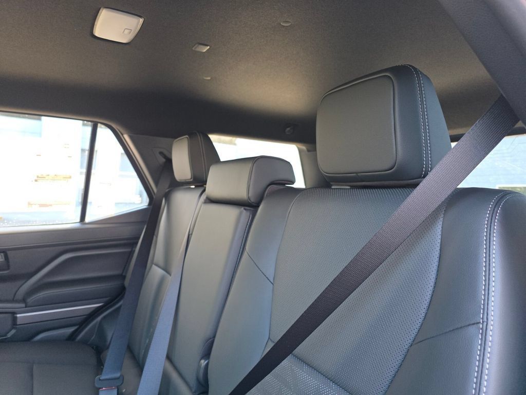 New 2026 Toyota 4Runner TRD Sport Premium AWD/4WD image 20