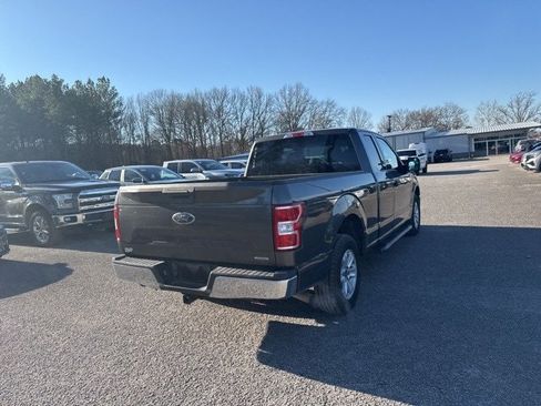 Used 2018 Ford F150 XLT image 11