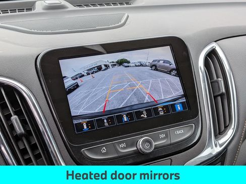 Used 2024 Chevrolet Equinox Premier FWD image 26