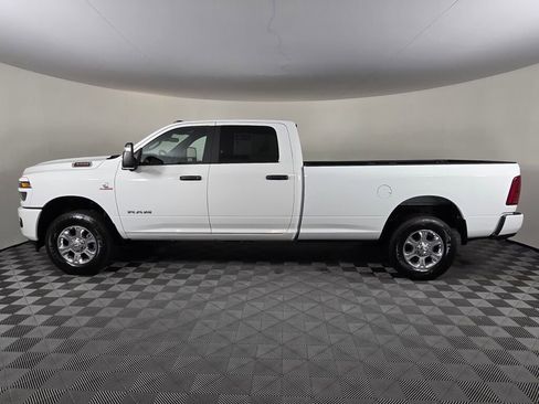 New 2026 RAM 3500 Big Horn AWD/4WD image 7