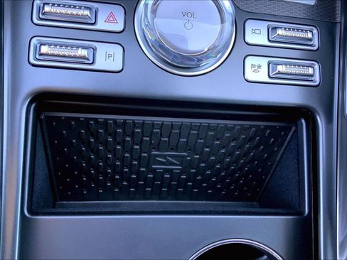 New 2026 Lincoln Nautilus Premier image 19