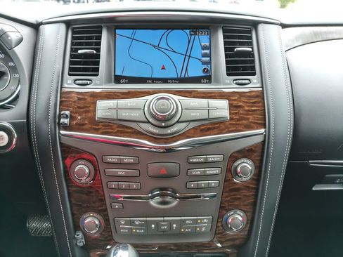 Used 2019 Nissan Armada SL AWD/4WD image 3