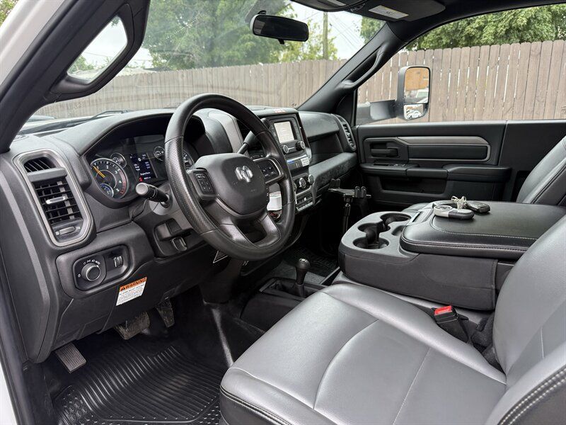 Used 2022 RAM 5500 Tradesman AWD/4WD image 15