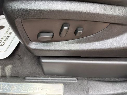 Used 2020 Chevrolet Tahoe Premier AWD/4WD image 12