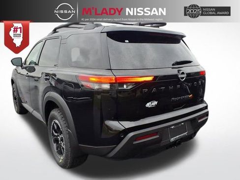 New 2025 Nissan Pathfinder Rock Creek image 5