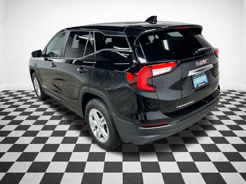 Certified 2022 GMC Terrain SLE image 4