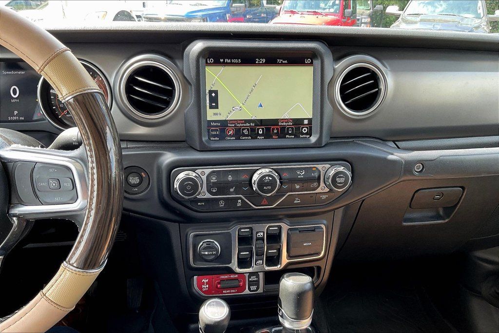 Used 2023 Jeep Gladiator Rubicon w/ Cold Weather Group AWD/4WD image 16