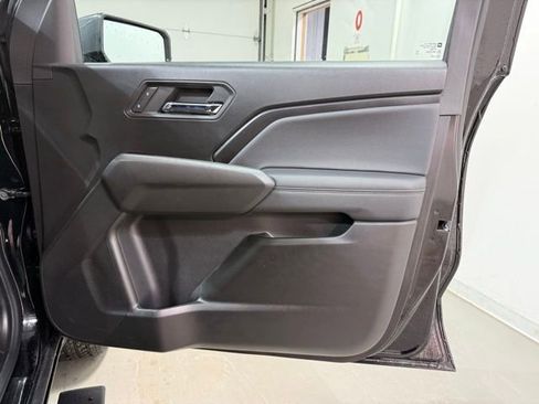 Certified 2024 Chevrolet Colorado LT w/ LT Convenience Package II image 24