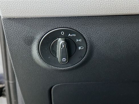 Used 2024 Volkswagen Taos S image 16