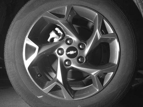 Used 2025 Chevrolet Trax LT image 15