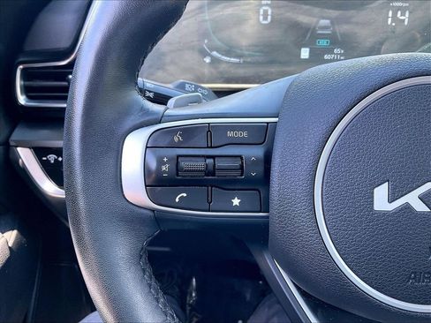 Used 2023 Kia Sportage EX AWD/4WD image 21