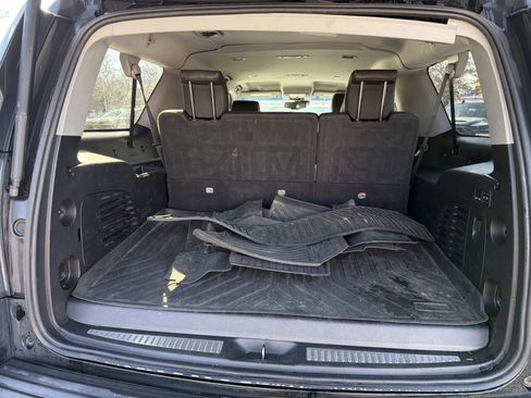 Used 2019 GMC Yukon XL SLT image 33