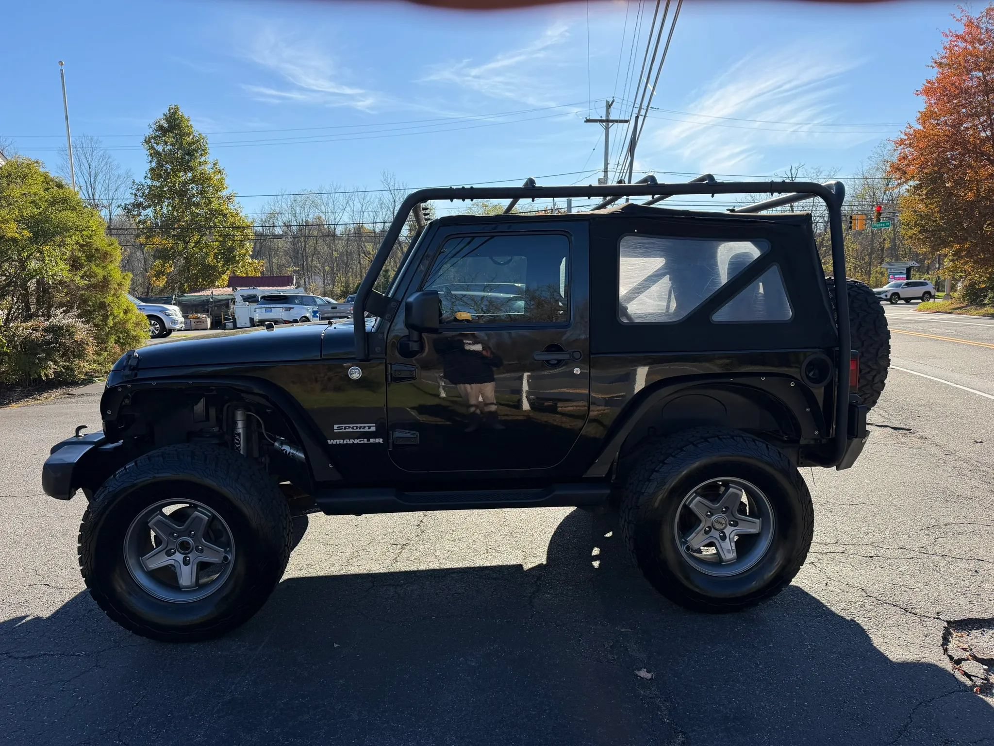 Used 2014 Jeep Wrangler Sport w/ Connectivity Group AWD/4WD image 7