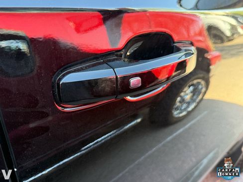 Used 2024 Chevrolet Silverado 1500 LT w/ Leather Package image 7