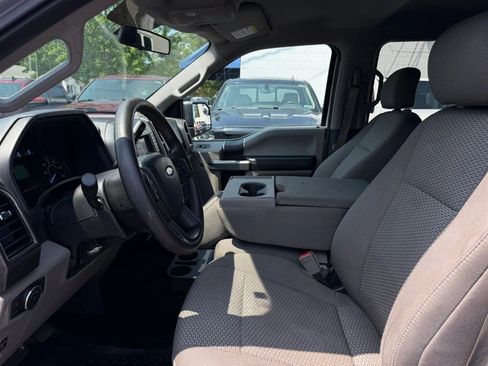 Used 2018 Ford F150 XLT AWD/4WD image 9