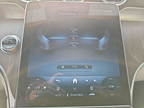 New 2026 Mercedes-Benz GLC 300 image 22
