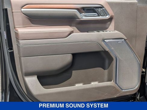 New 2025 GMC Sierra 3500 Denali w/ Denali Reserve Package image 11