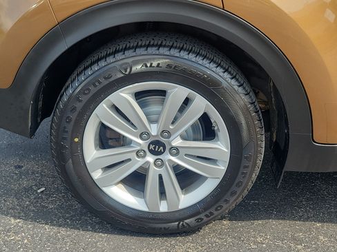 Used 2017 Kia Sportage LX w/ LX Popular Package AWD/4WD image 6