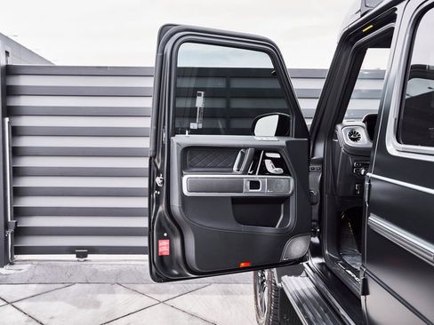 Used 2023 Mercedes-Benz G 63 AMG Squared image 30