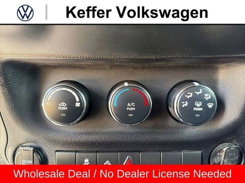 Used 2016 Jeep Wrangler Unlimited Sport AWD/4WD image 20