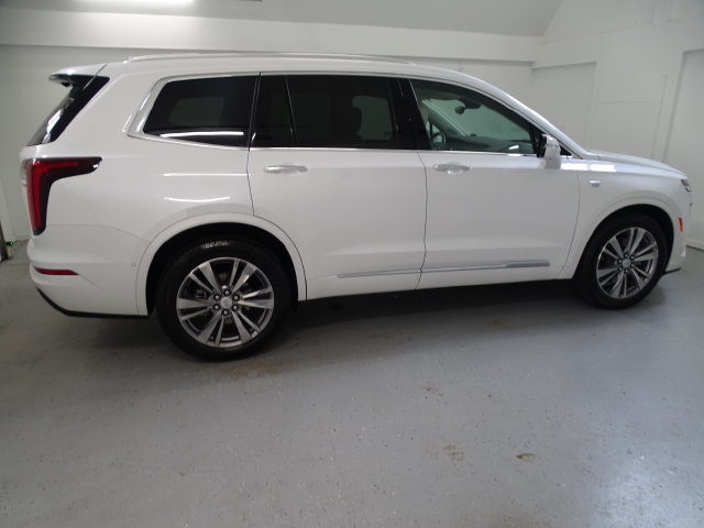 Certified 2024 Cadillac XT6 Premium Luxury w/ Technology Package AWD/4WD image 25