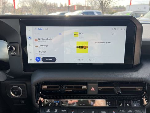 Used 2025 Toyota Land Cruiser w/ Premium Package image 18