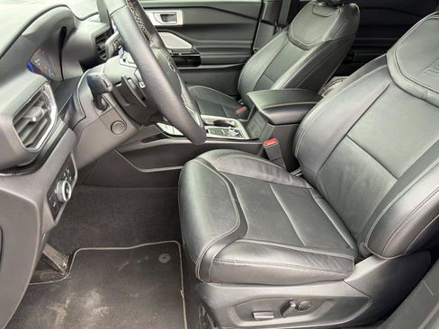 Certified 2023 Ford Explorer ST w/ Equipment Group 401A image 11